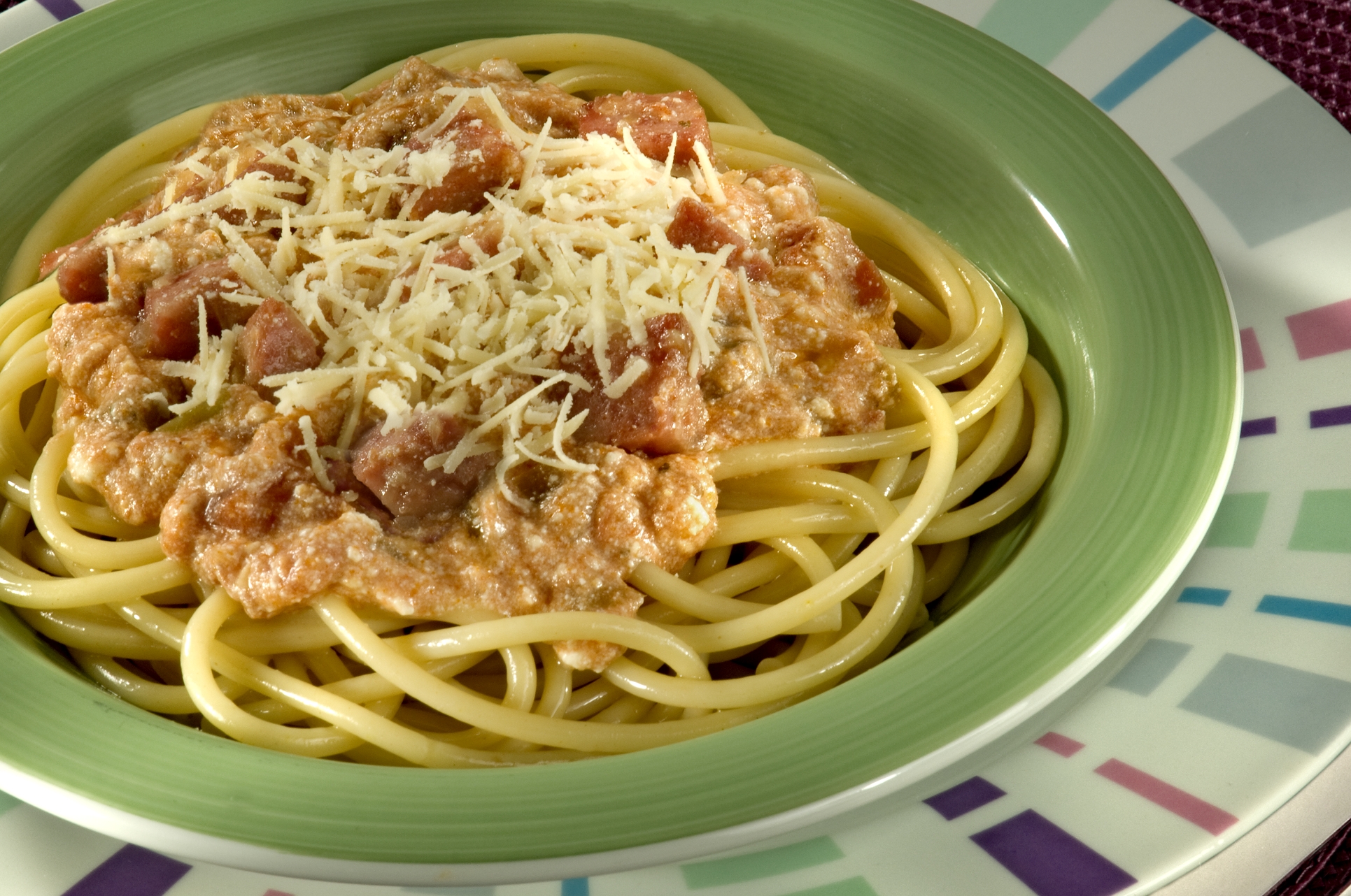 Furadinho ao Molho de Ricota com Calabresa