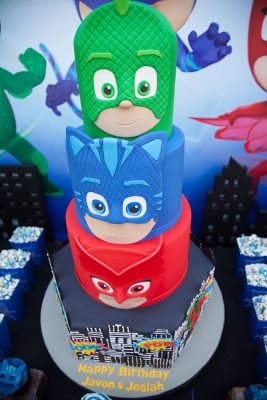 PJ-Masks-Superhero-Birthday-Party-via-Karas-Party-Ideas-KarasPartyIdeas.com49