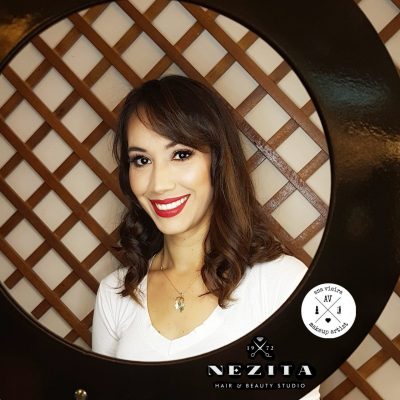 Maquiagem e cabelo por Nezita Hair