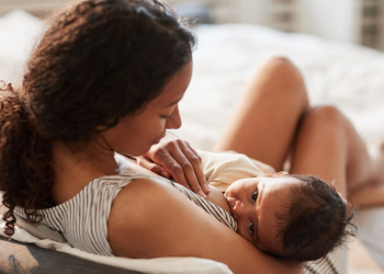 composição do leite materno - blog mamaee cia