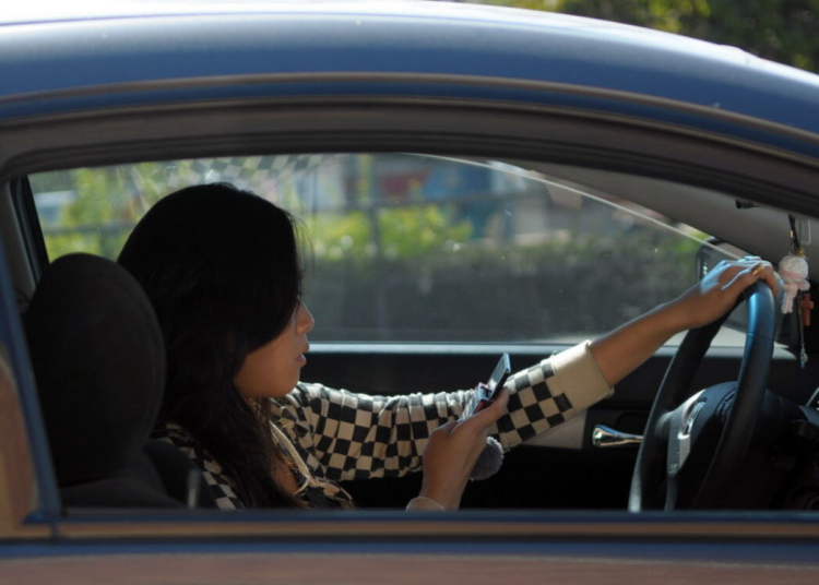 doomscrolling - blog mamae e cia